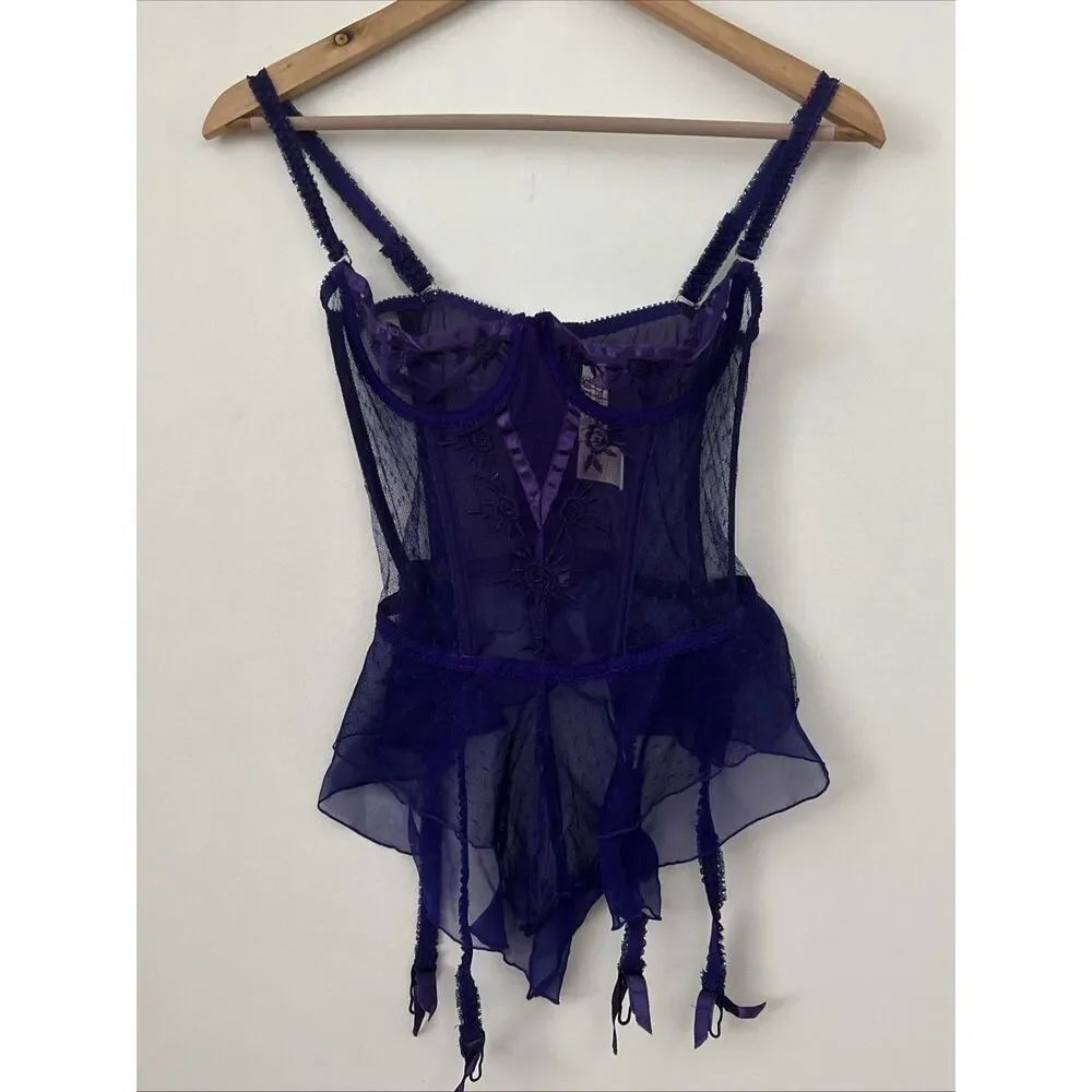 Vintage Victoria's Secret Corset Bustier Garters Lace Gold Label Purple 34C